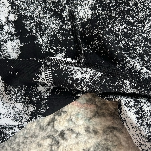 Lululemon Wunder Under High-Rise Tight 25" *Full-On Luxtreme - Picture 3 of 7